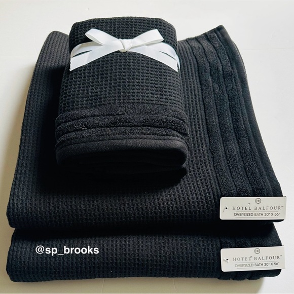 🎁Hotel Balfour Caviar Bath Towel Set - 4 Pieces -
2 Bath & 2 Hand - Black Set - Picture 1 of 4